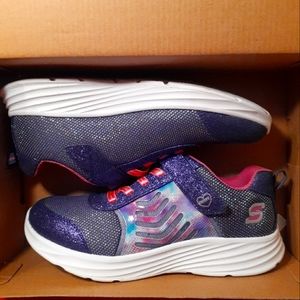 ✨ Girls' Sport by Skechers Glitter Navy Leia Light Up Shoes